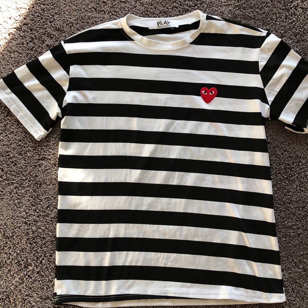 Play Comme des Garcons shirt